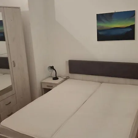 Vila Jagoda - Three Bedroom Gornji Dingac