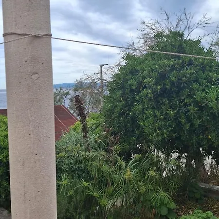 Vila Jagoda - Three Bedroom Gornji Dingac