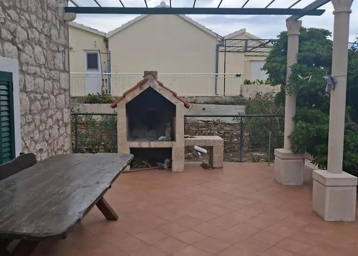 Jagoda - Three Bedroom Villa Potomje